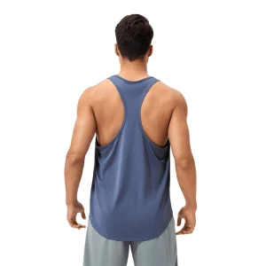 muzyoga-MZMTT003-curved-hem-racerback-training-vest Back view of the MZ-MTT003 showing the arc-shaped hemline.