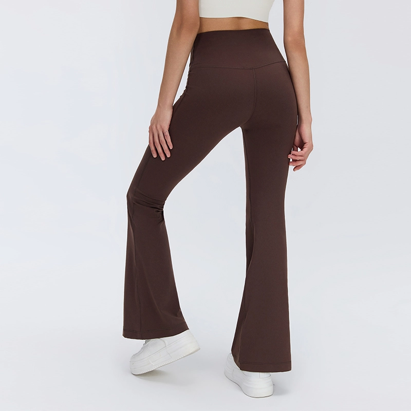 Custom No-Front-Seam Micro-Flare Leggings | MZ-017 2 Rear view highlighting the lifting effect and elegant flare cut.