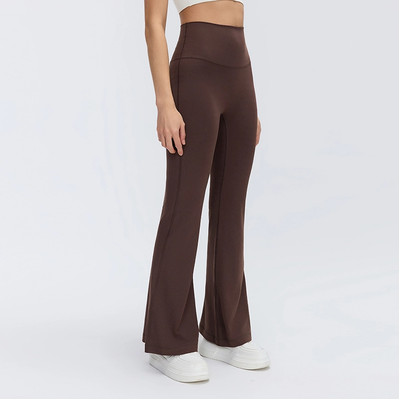 Custom No-Front-Seam Micro-Flare Leggings | MZ-017 3 Side view demonstrating the leg-lengthening flare design.