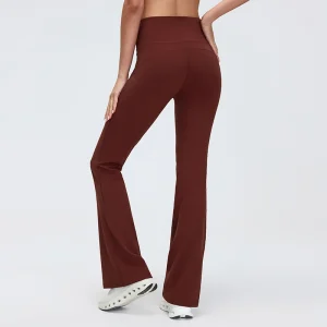 Rear view of MZ-204 highlighting the arc-shaped hip line and back pocket.