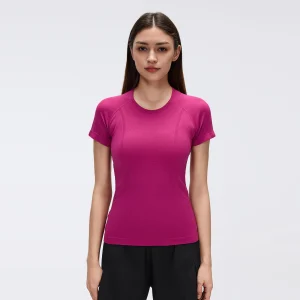 Front view of MZ-2067 Smoky Magenta seamless crew neck sports T-shirt.
