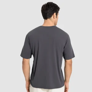 Back view of MZ-MT001 men's quick-dry training shirt.