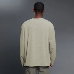 Back view of MZ-MT002 men's long-sleeve training tee.