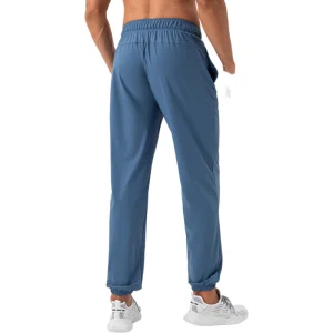 Back view of the MZ-MWP004 showing the contoured fit and elastic cuffs.